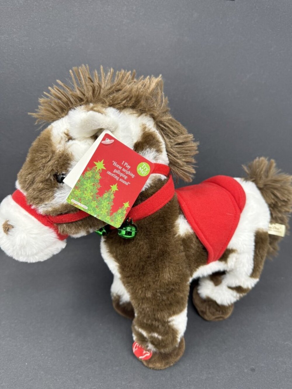 Dan Dee Christmas Animated Horse Plush Neighs Walks Hobby Lobby Tik Tok NWT